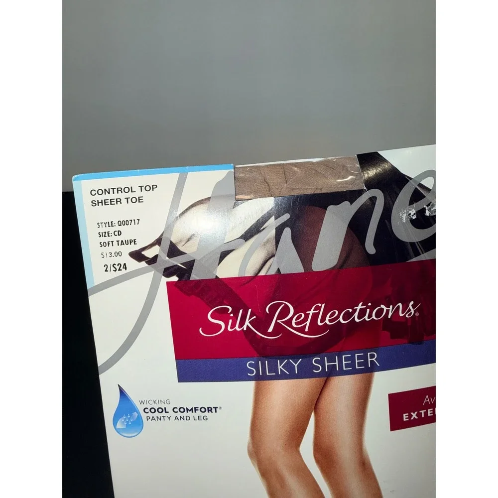 Hanes Silk Reflections Silky Sheer Pantyhose Soft Taupe Control Top Sheer Toe CD